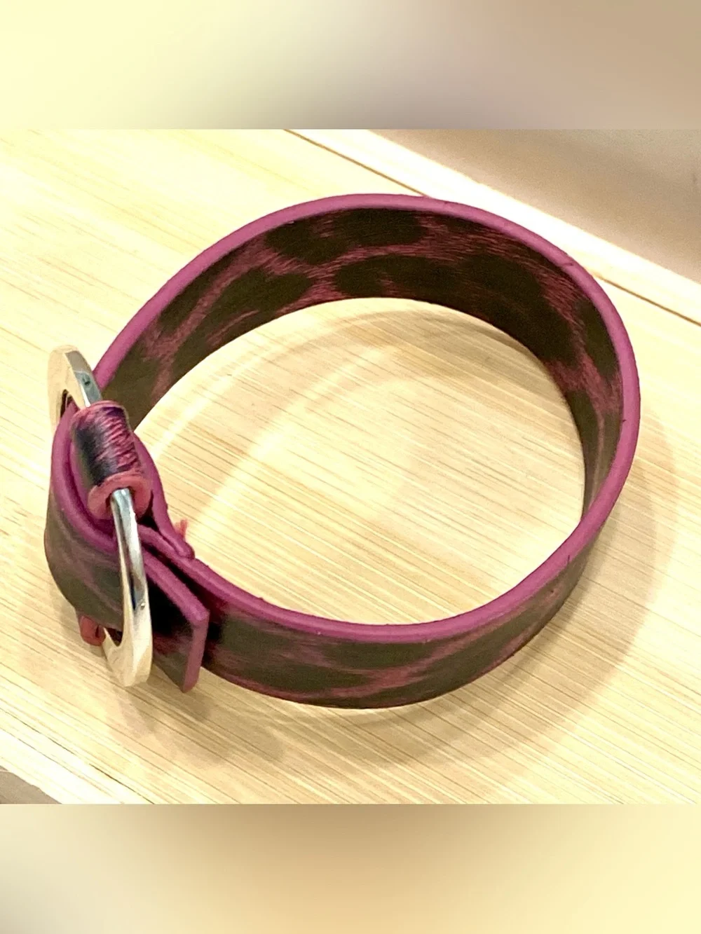 Retro Pink Leopard-Print Cuff Watch Bracelet with Silver Ring Accent